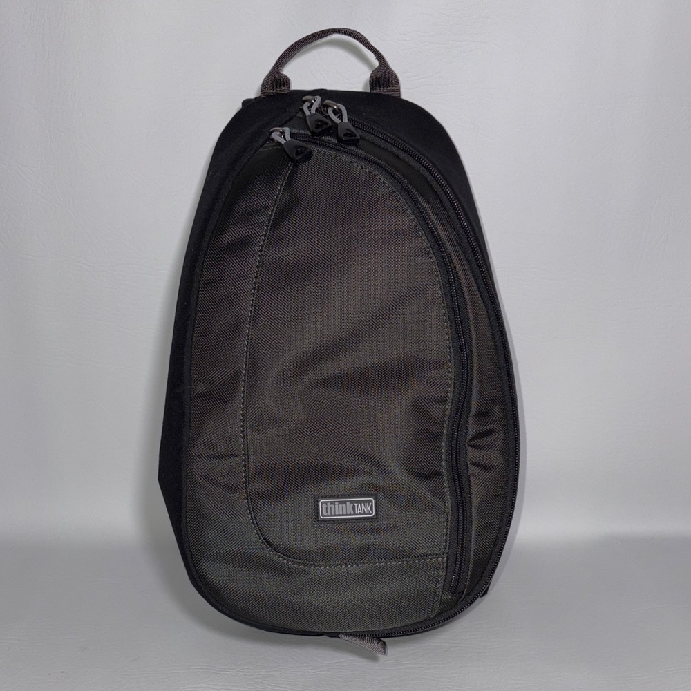 Think Tank Photo Turnstyle 10 V2.0 Sling Camera Bag Black Charcoal